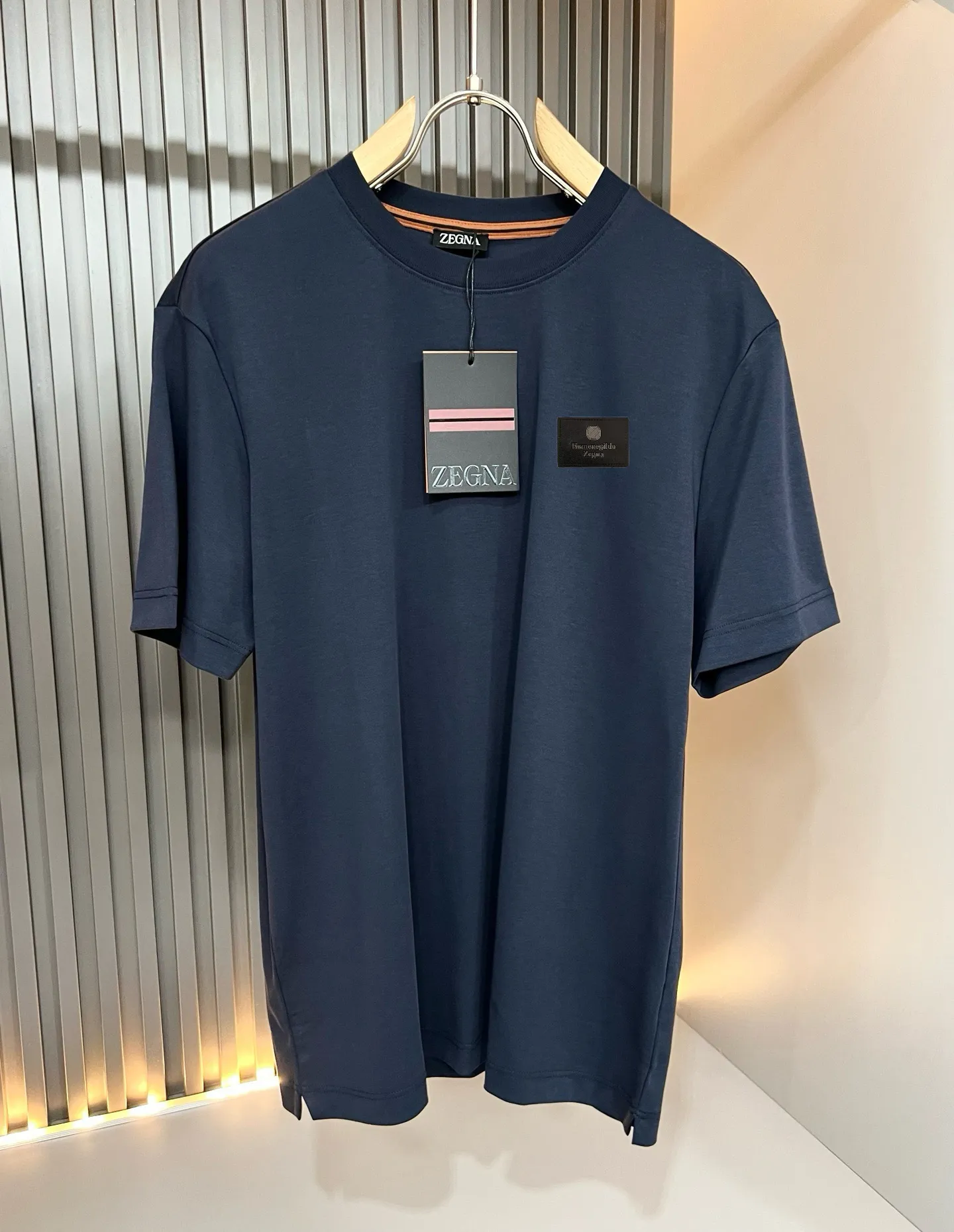 ，Ermenegildo Zeg*a * 2026 T ， ！ Classic ！ ！ ， 、 ！ 、 … Quality 。Size：M-3XL